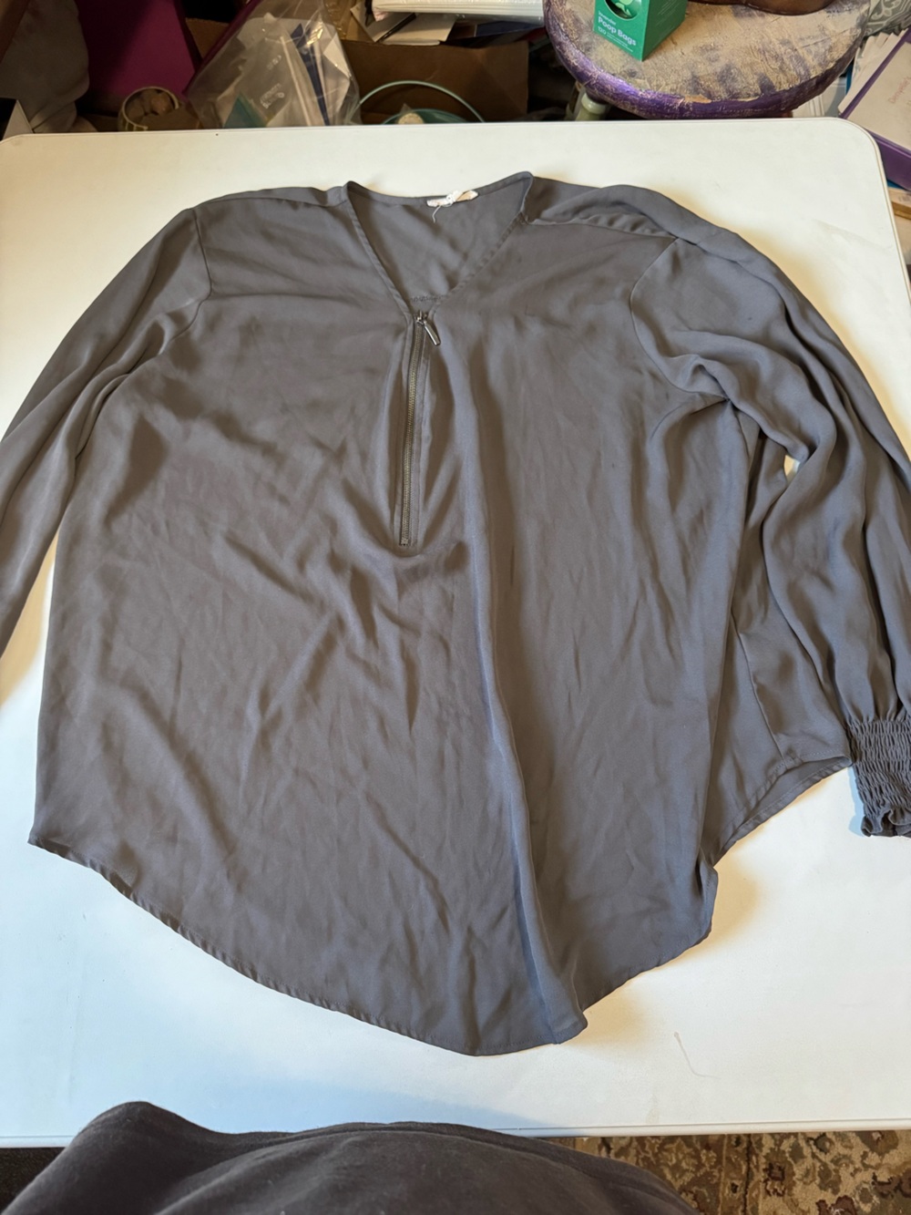Women's V-Neck Long-Sleeve Blouse in Gray